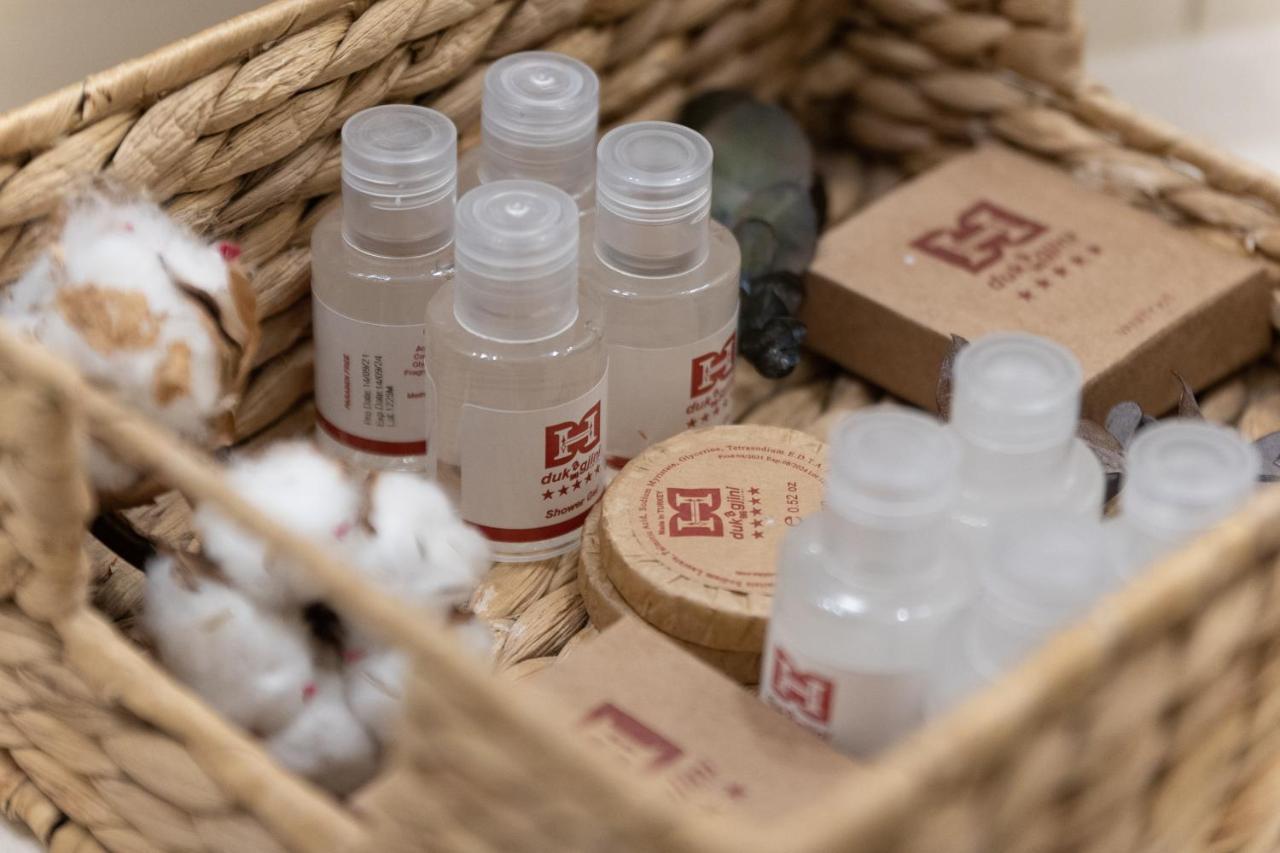 杜卡吉尼酒店 佩奇 外观 照片